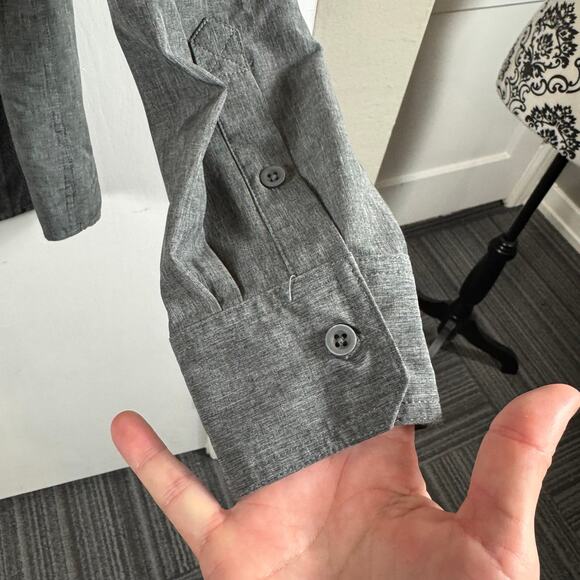 Bass Outdoors Gray Button-Down Hiking Shirt Men’s Medium - Picture 5 of 9